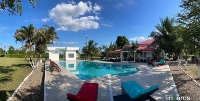 Rancho VIP  - Finca en Villavicencio, Meta
